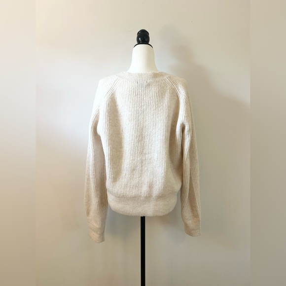 2023 Season - Dynamite Soft Cream Knit Cardigan - size Large - Picture 4 of 7